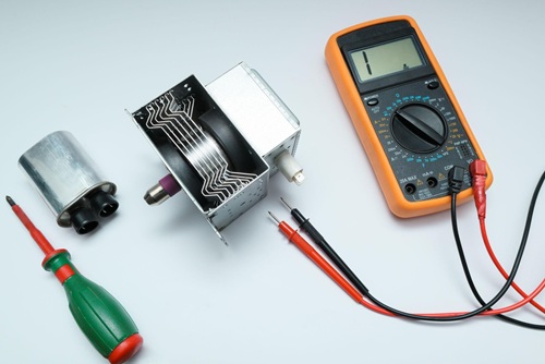 High Voltage Capacitor Inside a Microwave Oven